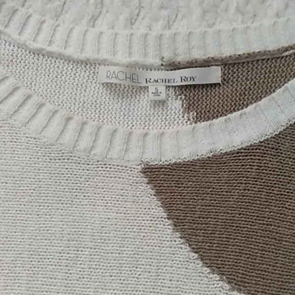 Host Pick RACHEL Roy Cropped Sweater - Picture 9 of 11